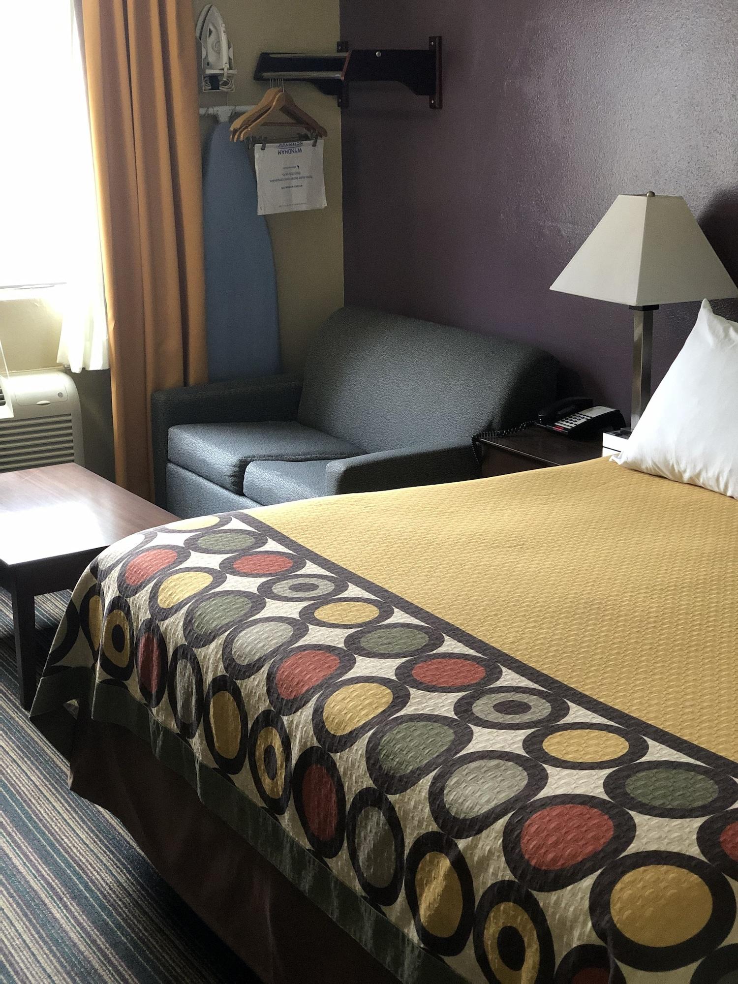 Motel Super 8 By Wyndham Natchitoches Zewnętrze zdjęcie
